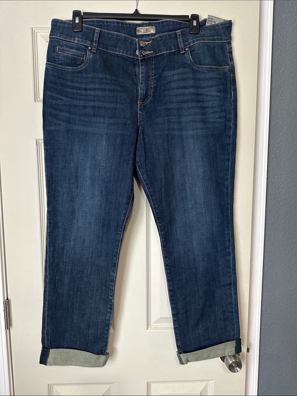 KUT Catherine Boyfriend High Rise Jeans